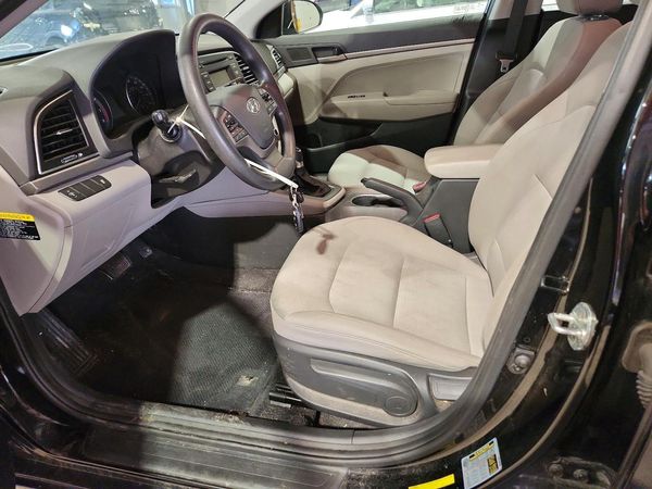 2017 HYUNDAI ELANTRA SE Base