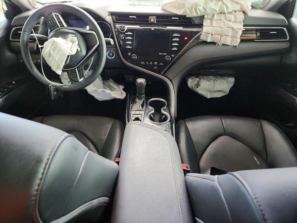 2020 TOYOTA CAMRY XLE — CKPT