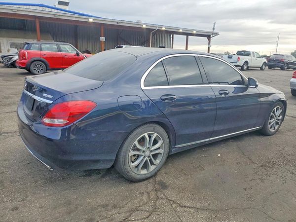 2016 MERCEDES-BENZ C C300