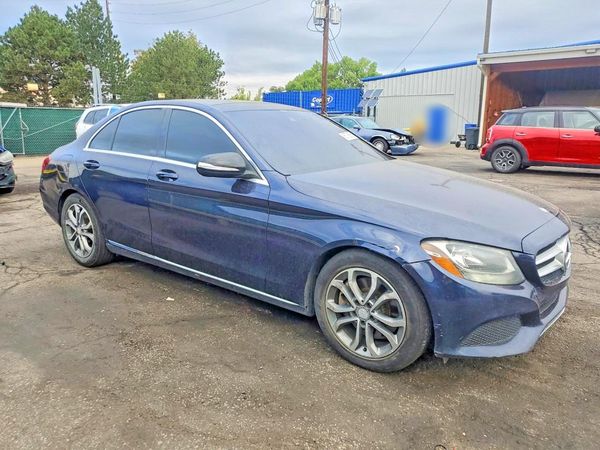 2016 MERCEDES-BENZ C C300