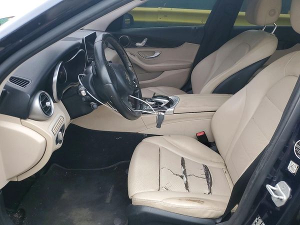 2016 MERCEDES-BENZ C C300