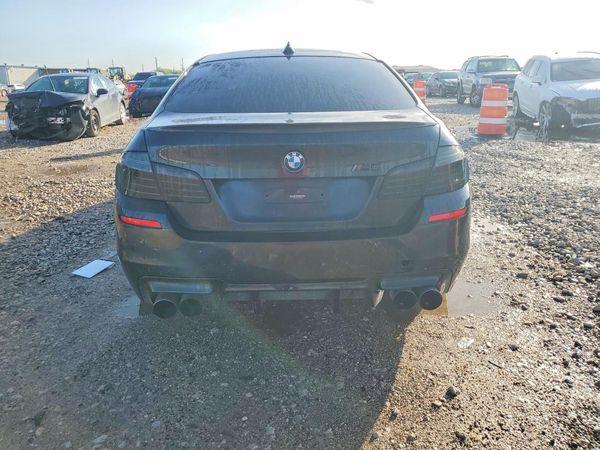 2013 BMW M5 — DIRR