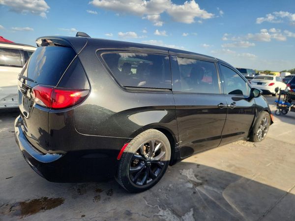 2020 CHRYSLER PACIFICA — PSRA