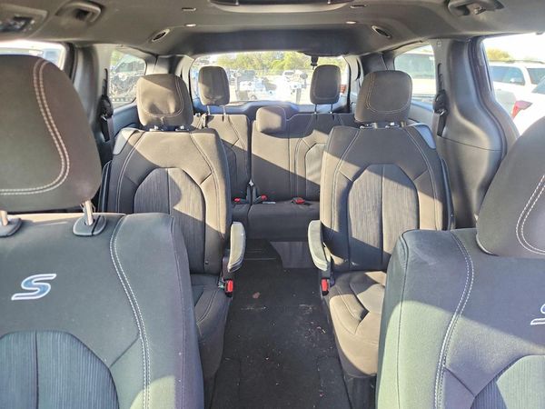 2020 CHRYSLER PACIFICA — SUVN