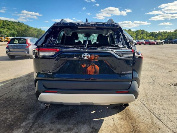 2024 TOYOTA RAV4 Adventure — DIRR