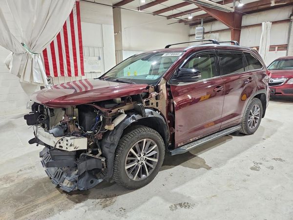 2018 TOYOTA HIGHLANDER — DSFA — Front 3/4