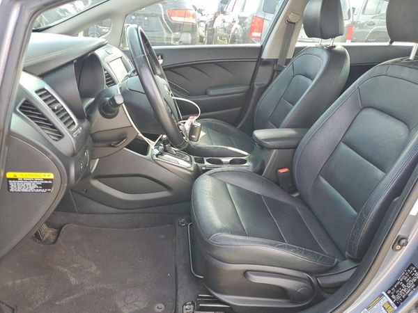 2017 KIA FORTE EX