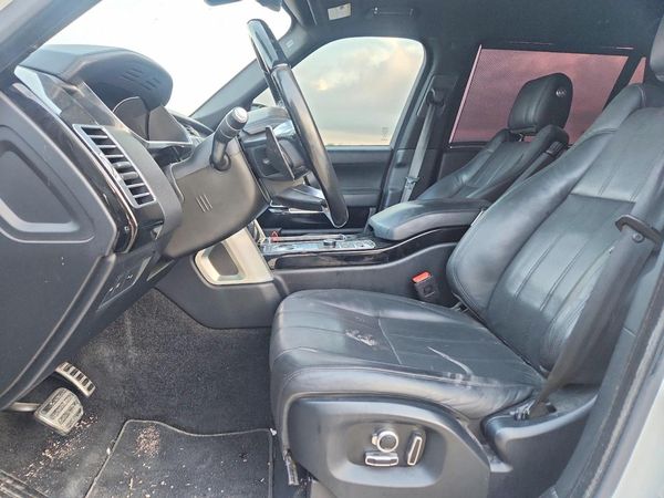 2017 LAND ROVER RANGEROVER — DENT