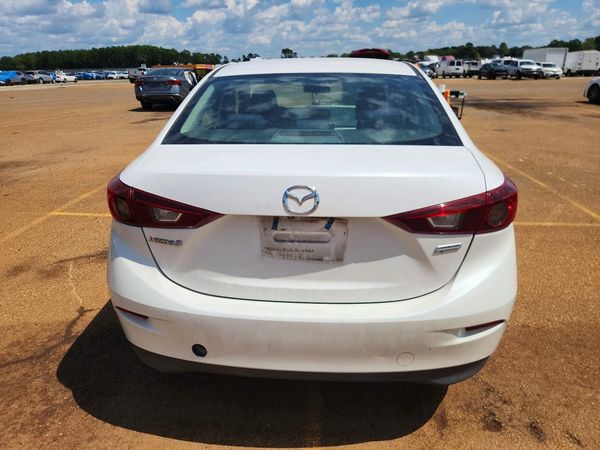 2017 MAZDA 3 Sport