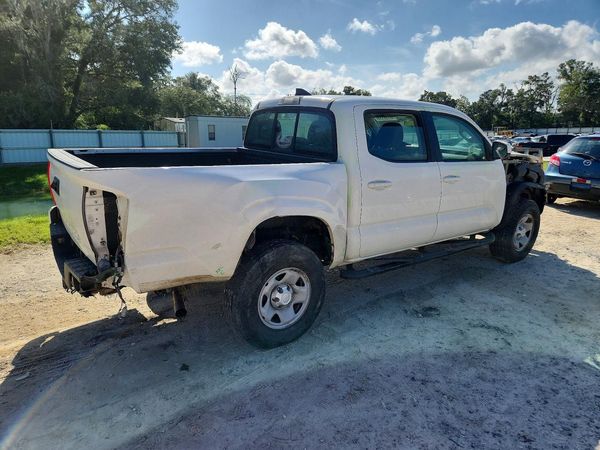 2017 TOYOTA TACOMA SR/SR5