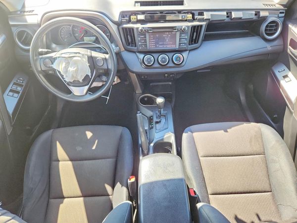 2016 TOYOTA RAV4 LE (X Grade)