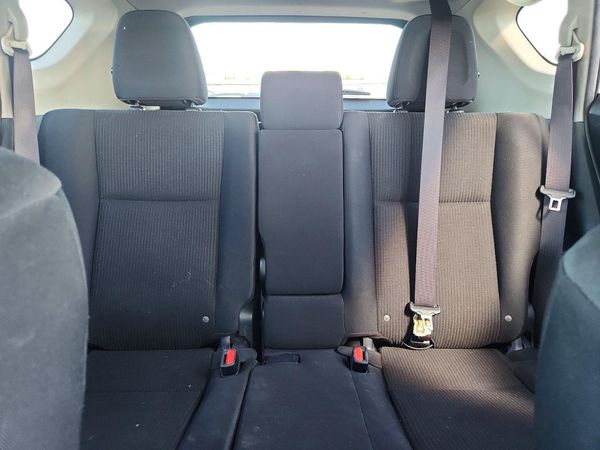 2016 TOYOTA RAV4 LE (X Grade)