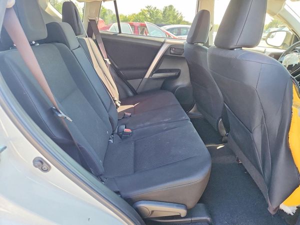 2016 TOYOTA RAV4 LE (X Grade)