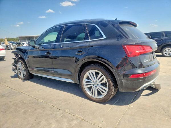 2020 AUDI Q5 quattro Premium Plus