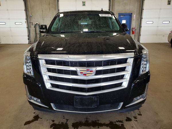 2018 CADILLAC ESCALADE ESV Luxury — DIRF