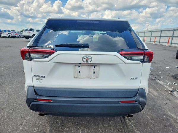2021 TOYOTA RAV4