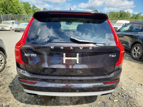 2016 VOLVO XC90 SV42 Momentum — DIRR