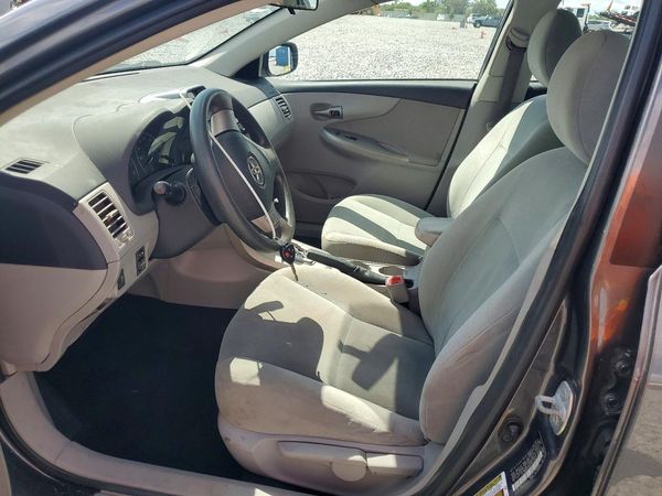 2013 TOYOTA COROLLA — DENT
