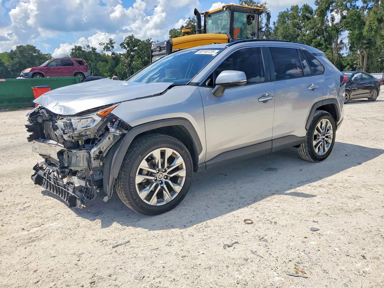 2020 TOYOTA RAV4 XLE Premium