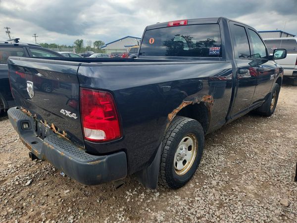 2013 RAM 1500 ST