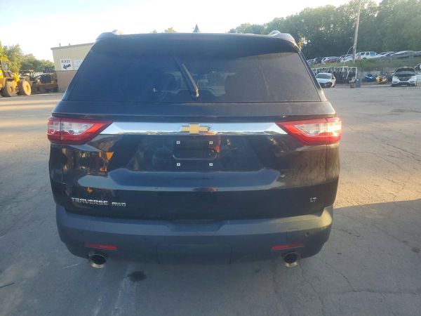 2018 CHEVROLET TRAVERSE LT