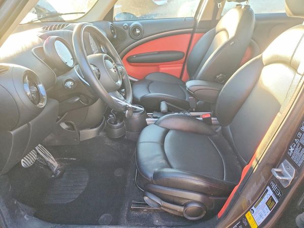 2014 MINI COOPER
