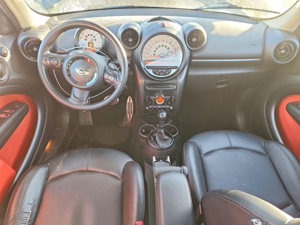 2014 MINI COOPER