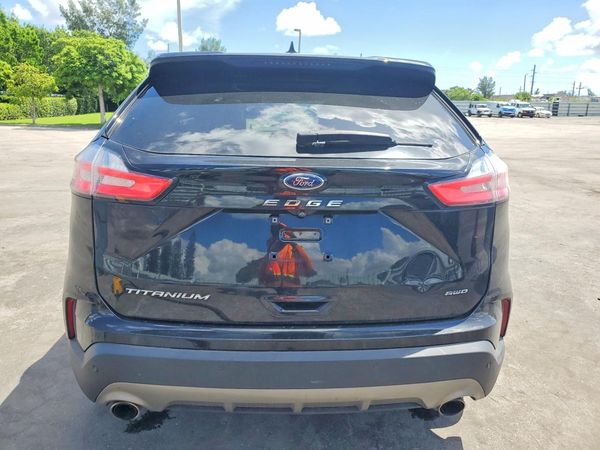 2021 FORD EDGE Titanium