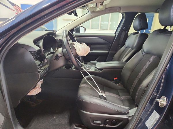 2025 MAZDA CX-50 — DENT