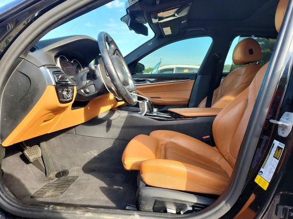 2018 BMW 530 — DENT