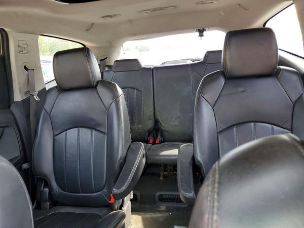 2015 CHEVROLET TRAVERSE LTZ — SUVN