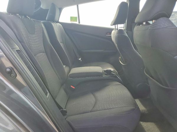 2017 TOYOTA PRIUS Three/Four/Four Adv — PSRS