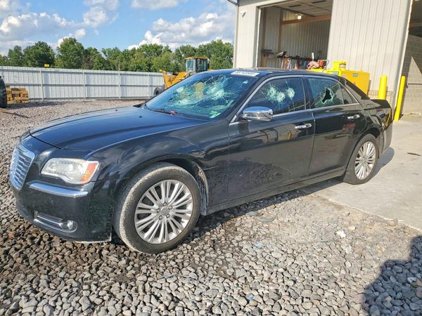2014 CHRYSLER 300