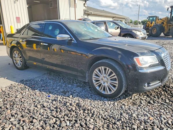 2014 CHRYSLER 300 300C
