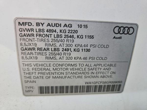 2016 AUDI Q3 — VINS