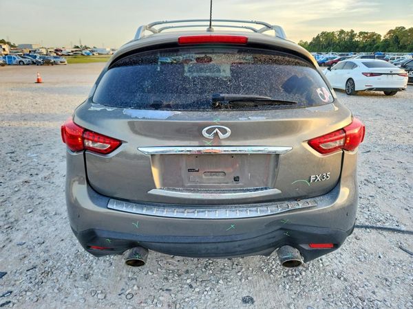 2012 INFINITI FX35