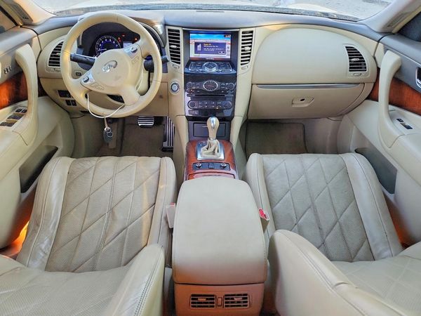 2012 INFINITI FX35