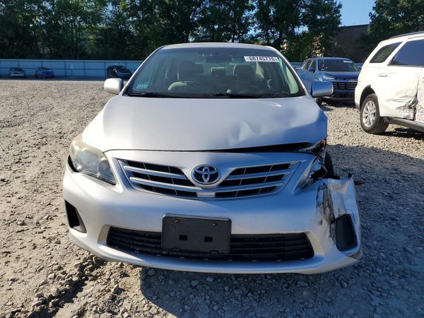 2013 TOYOTA COROLLA