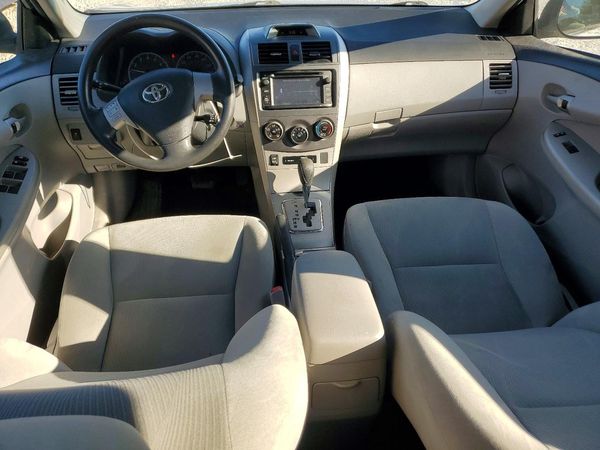 2013 TOYOTA COROLLA
