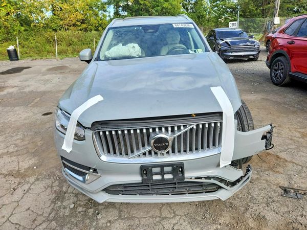 2025 VOLVO XC90 Plus Bright — DIRF