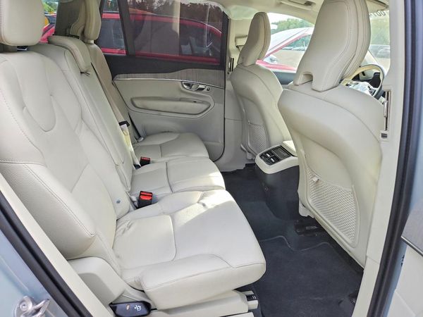 2025 VOLVO XC90 Plus Bright — PSRS