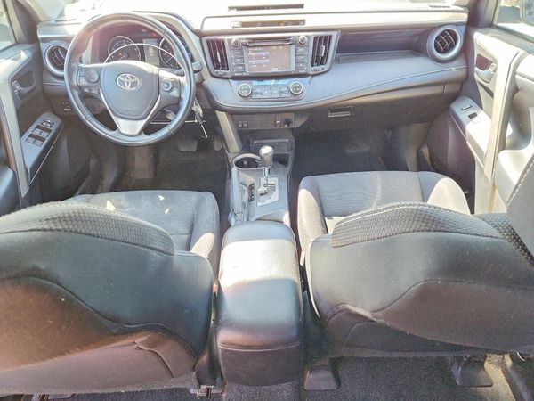 2016 TOYOTA RAV4 XLE (M Grade) — CKPT