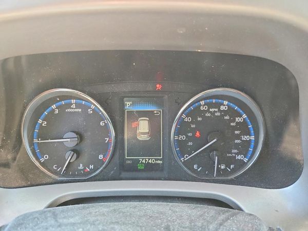 2016 TOYOTA RAV4 XLE (M Grade) — ODOM