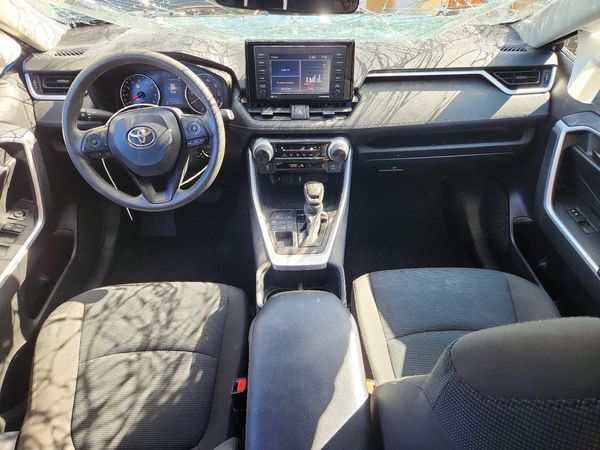 2022 TOYOTA RAV4 LE — CKPT