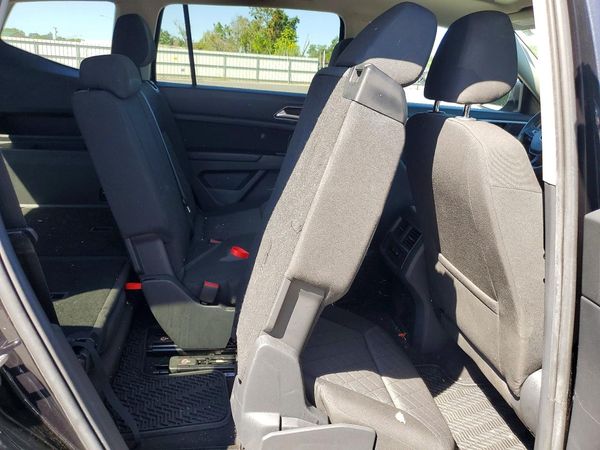 2018 VOLKSWAGEN ATLAS Launch Model