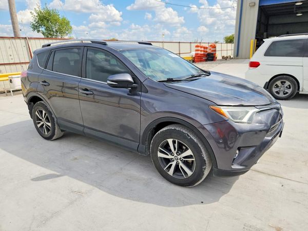 2017 TOYOTA RAV4 XLE