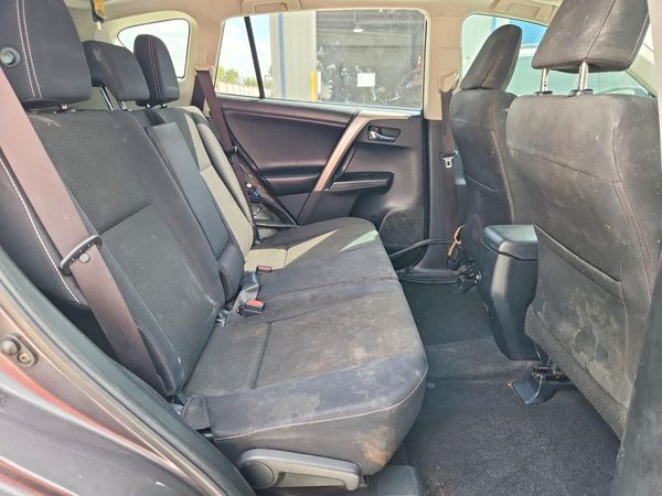 2017 TOYOTA RAV4 XLE