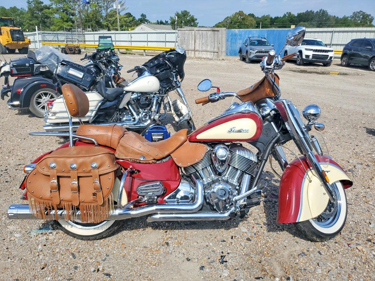 2015 INDIAN MOTORCYCLE CO. MOTORCYCLE
