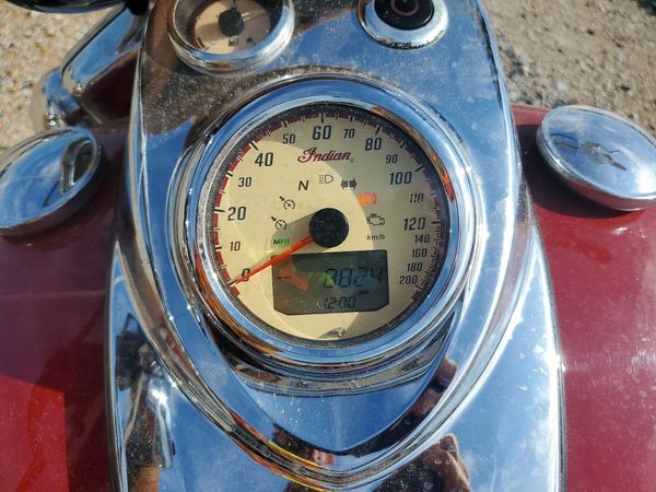 2015 INDIAN MOTORCYCLE CO. MOTORCYCLE