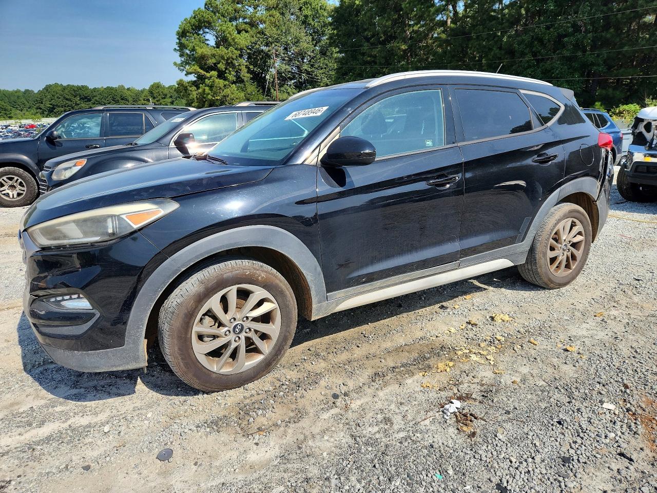 2017 HYUNDAI TUCSON — Front 3/4